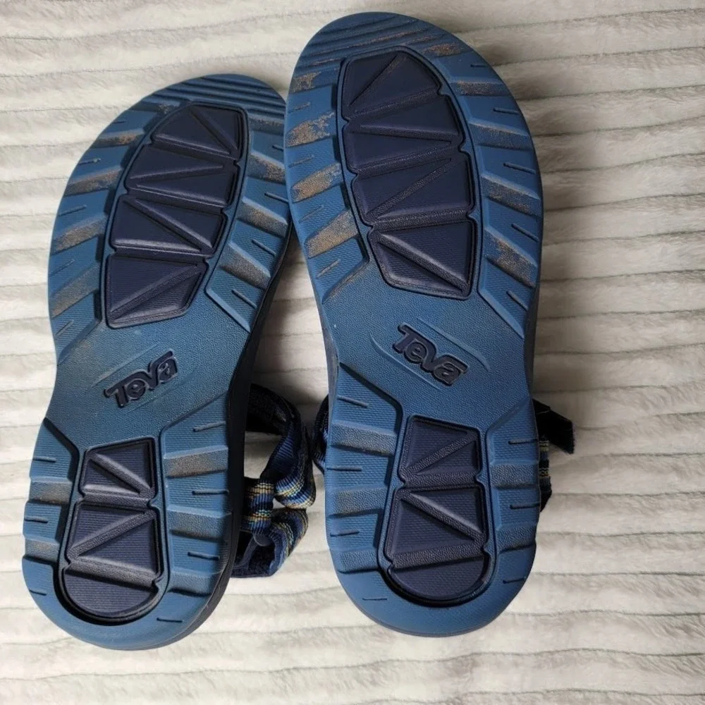 Teva Men's Blue Sport Sandals Size 5 Strappy Outdoor Hiking Trail Water Gorpcore